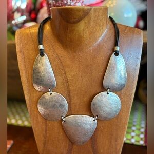 Statement Desponia Chunky Silver/Leather  Necklace